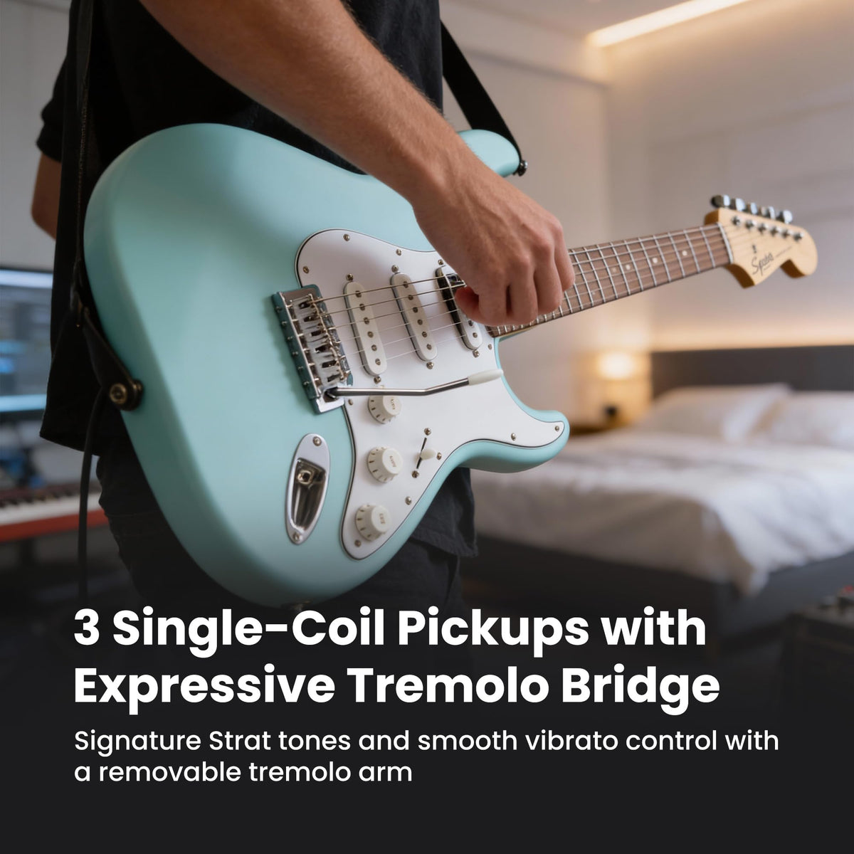 Fender Squier Stratocaster - Daphne Blue w/ Amplifier