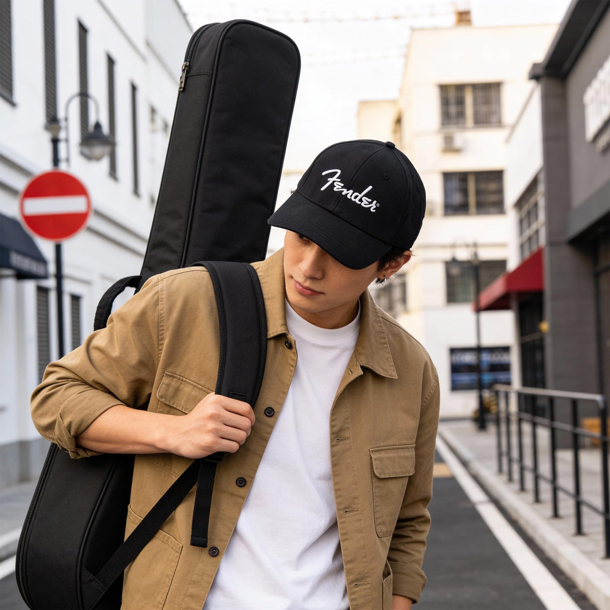 Fender Spaghetti Logo Hat, One Size Fits Most - Black w/ Picks