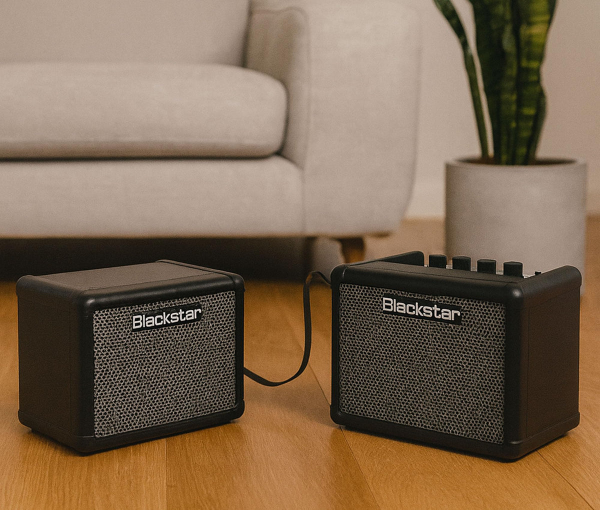 Blackstar Fly 3 Bass Mini Amplifier Stereo Pack - Black w/ Instrument Cable