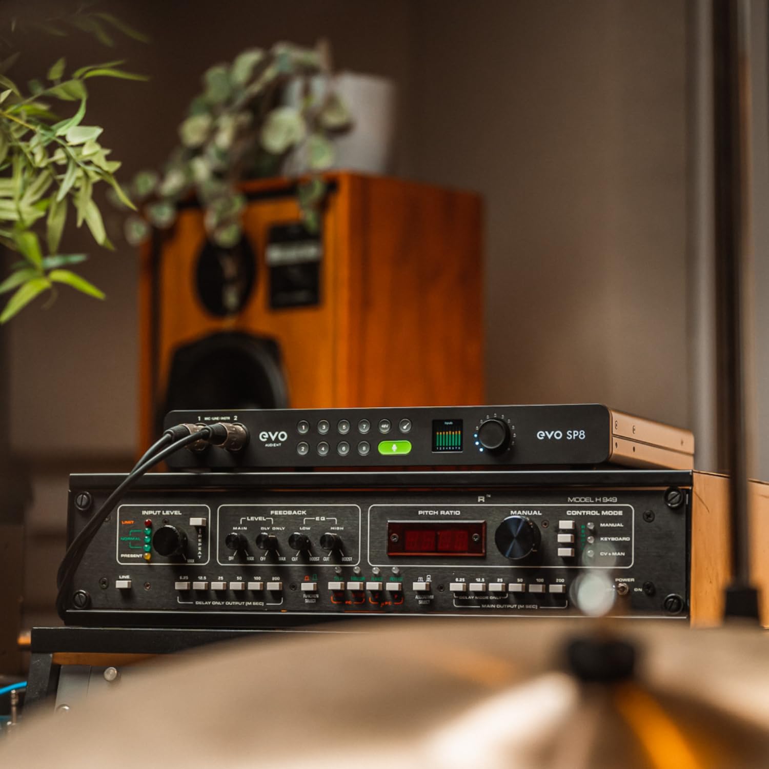 Audient EVO SP8 8-Channel Smart Mic Preamp