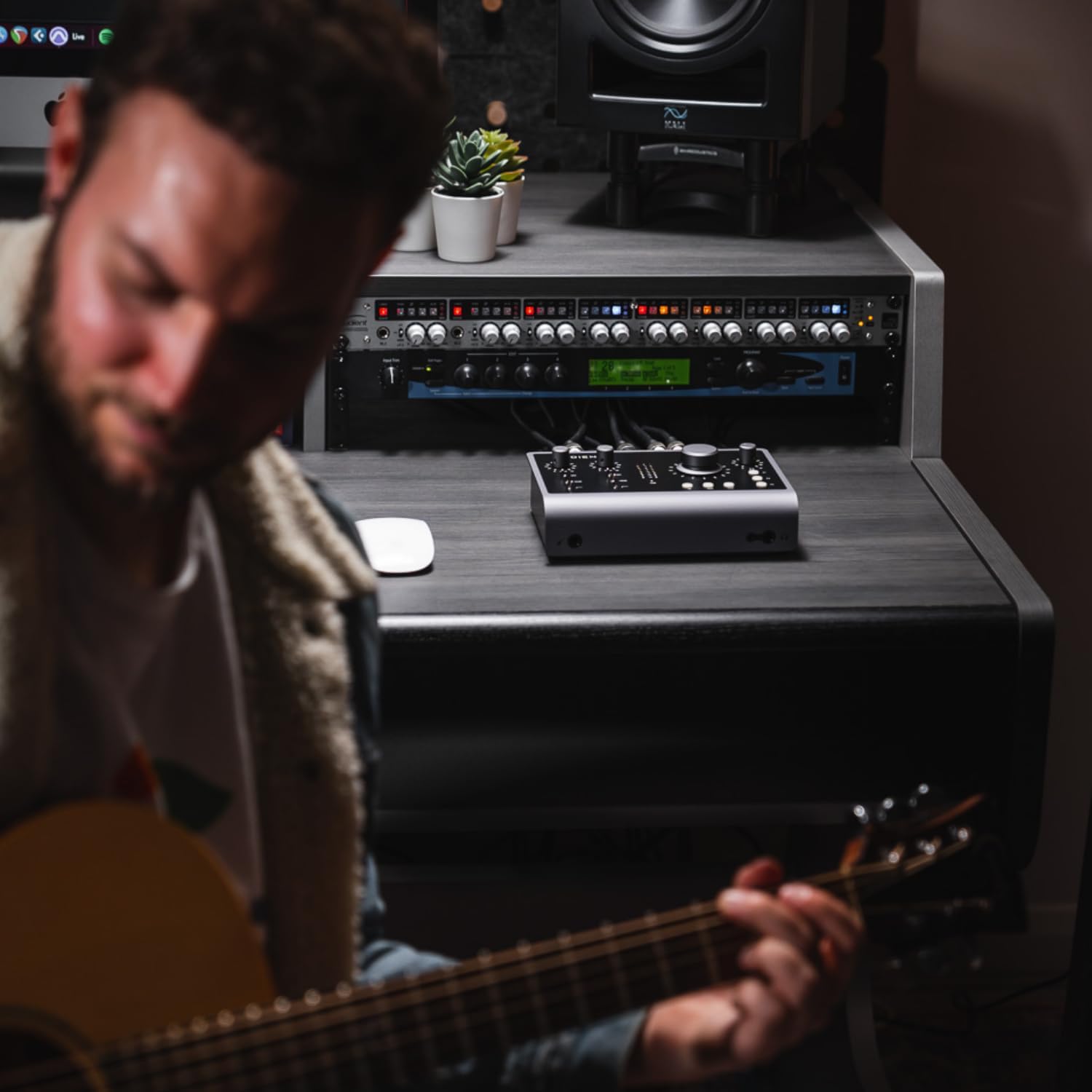 Audient iD24 10-In 14-Out Audio Interface