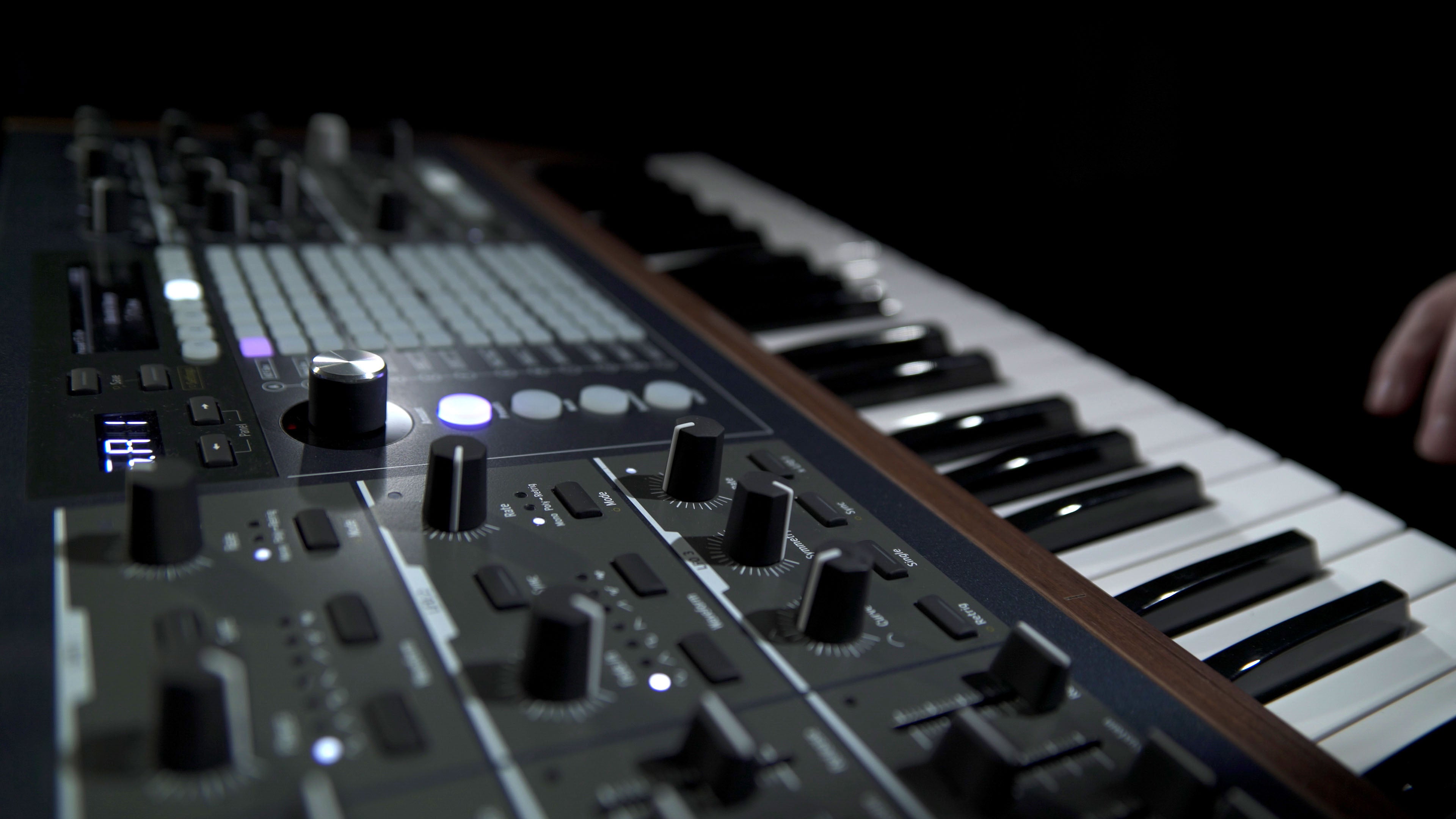 Arturia PolyBrute Morphing Analog Synthesizer w/ Stand
