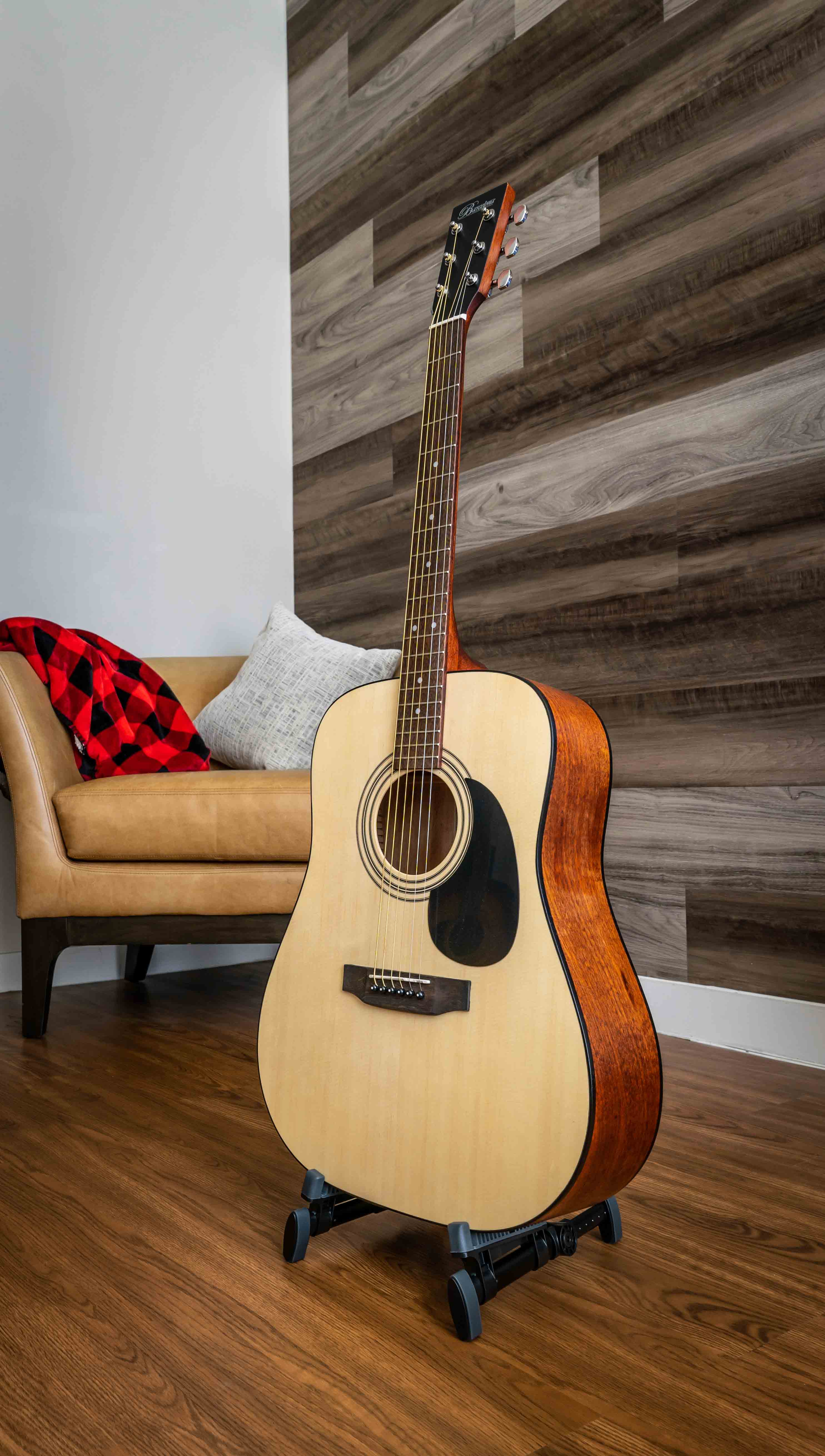 Barcelona D500 Dreadnought Acoustic Guitar - Natural w/ Gig Bag