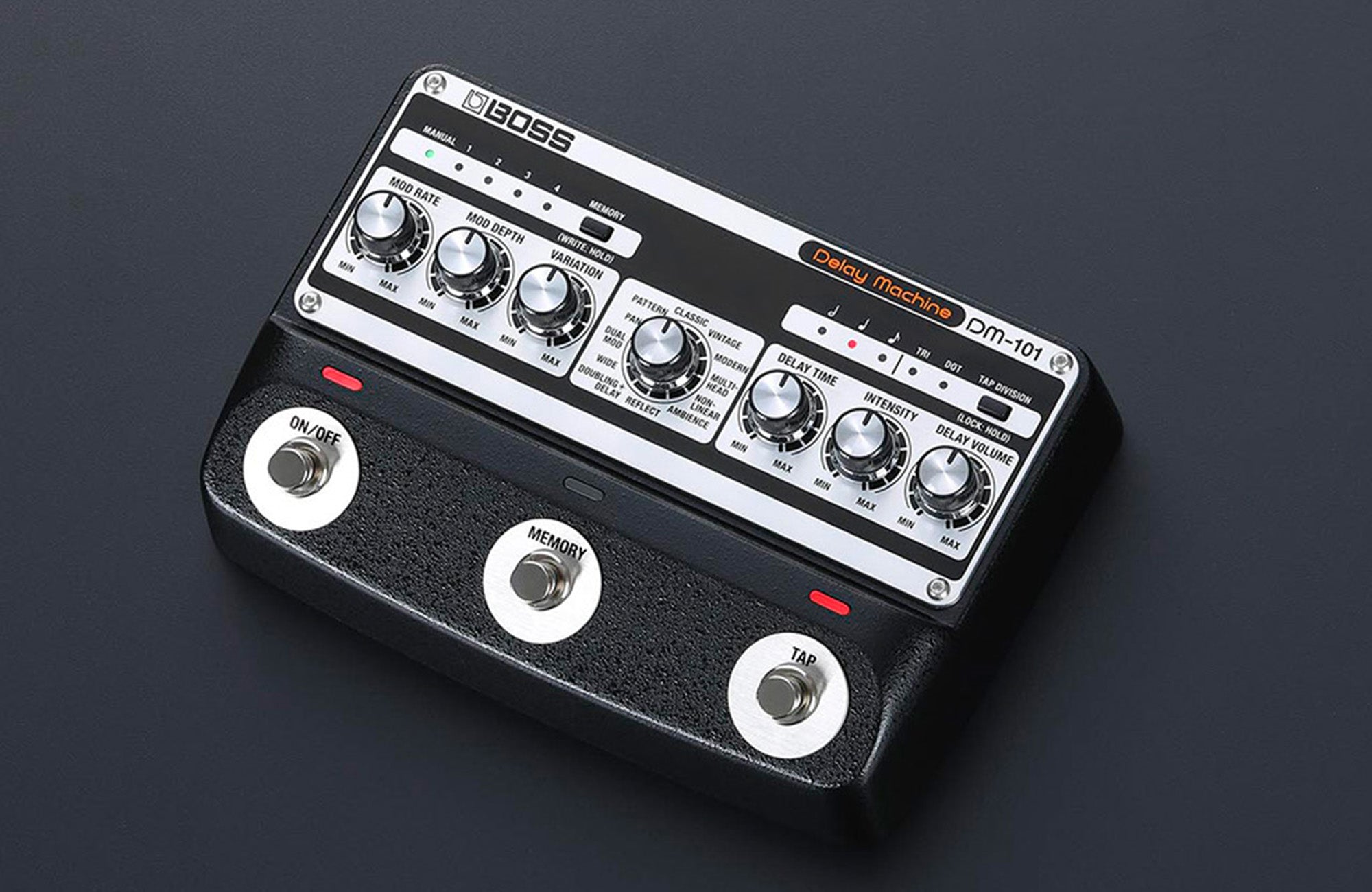 Boss DM-101 Delay Machine w/ Instrument Cable