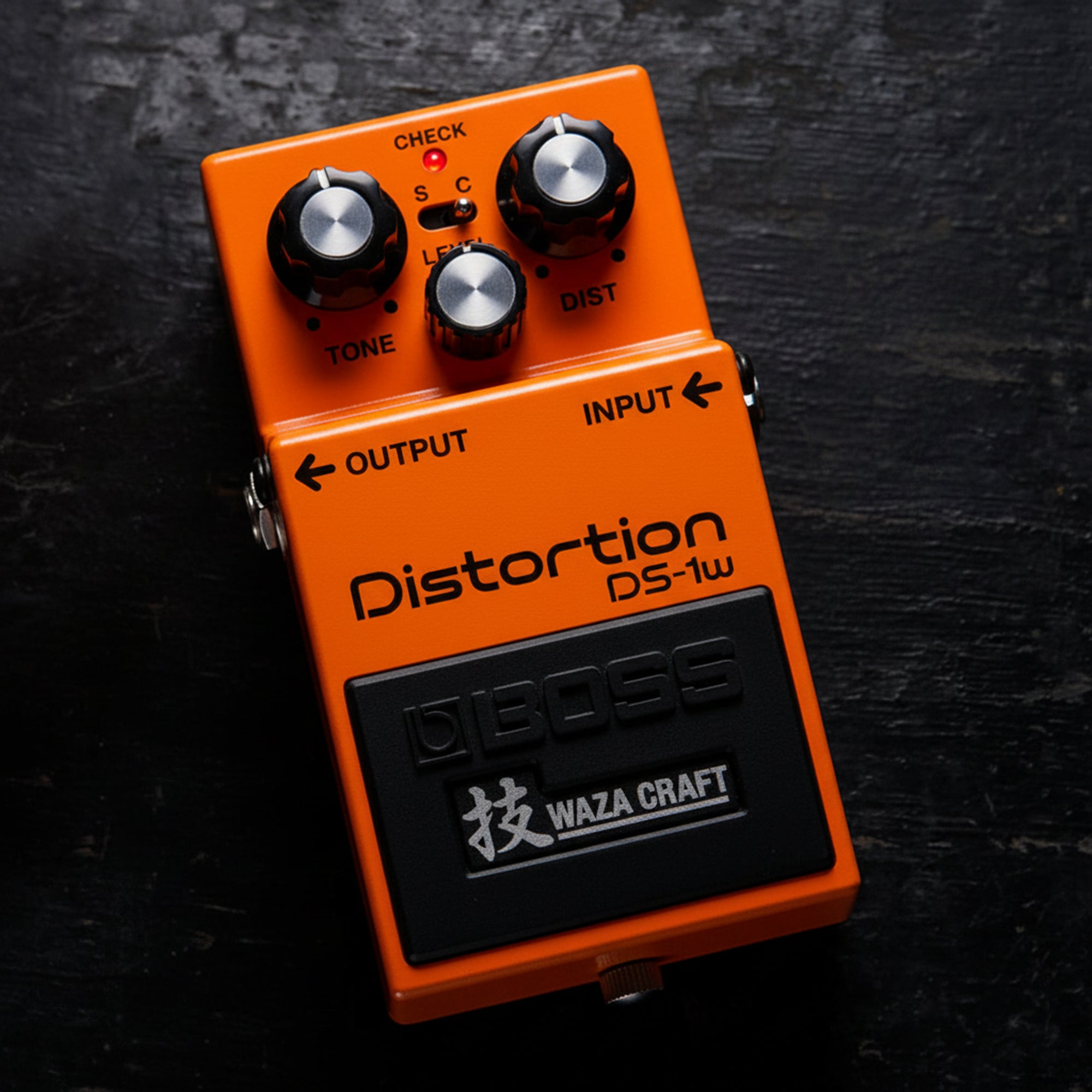 Boss DS-1W Waza Craft Distortion w/ Power Supply