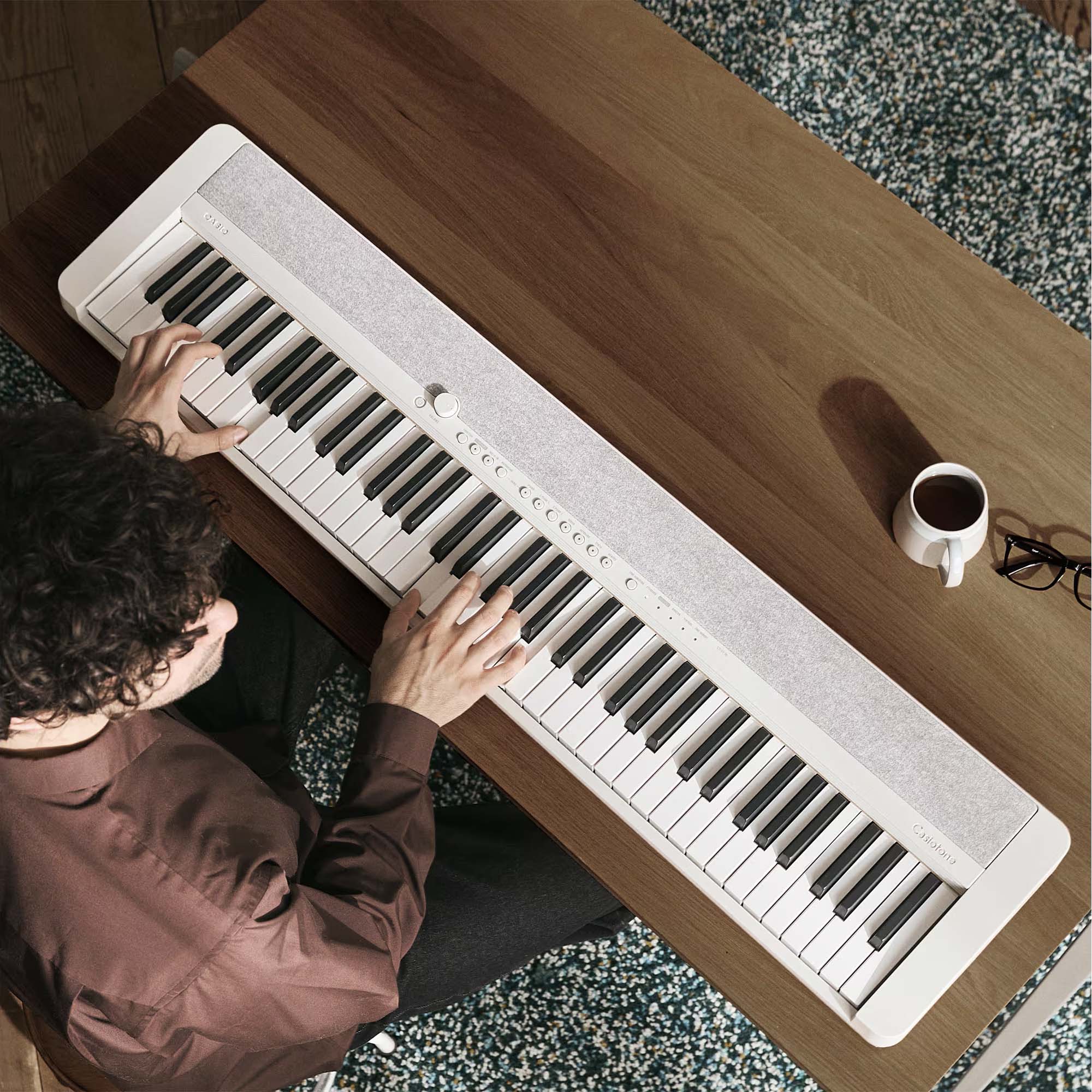 Casio Casiotone CT-S1 76-Key Portable Keyboard - White w/ Adjustable Stand