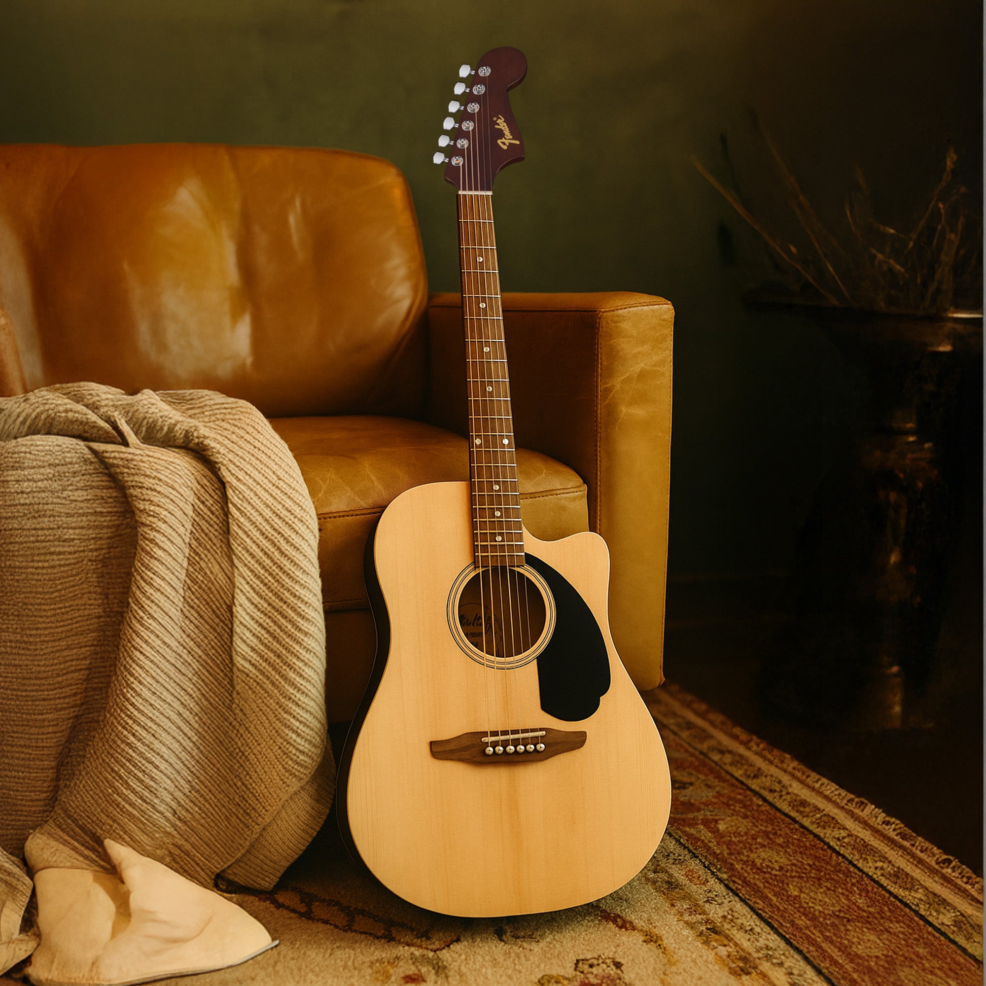 Fender California Redondo CE Dreadnought Acoustic-Electric Guitar - Natural w/ Hard Case