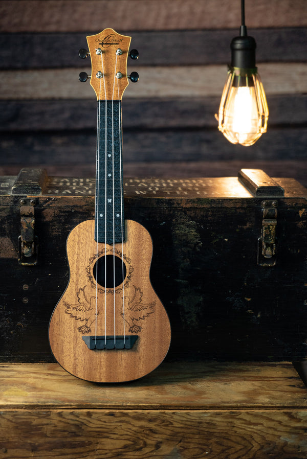 Oscar Schmidt OUN Soprano Ukulele - Dove