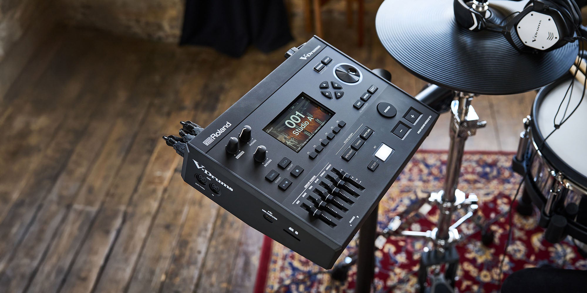Roland VAD516 V-Drums Acoustic Design Electronic Drum Kit