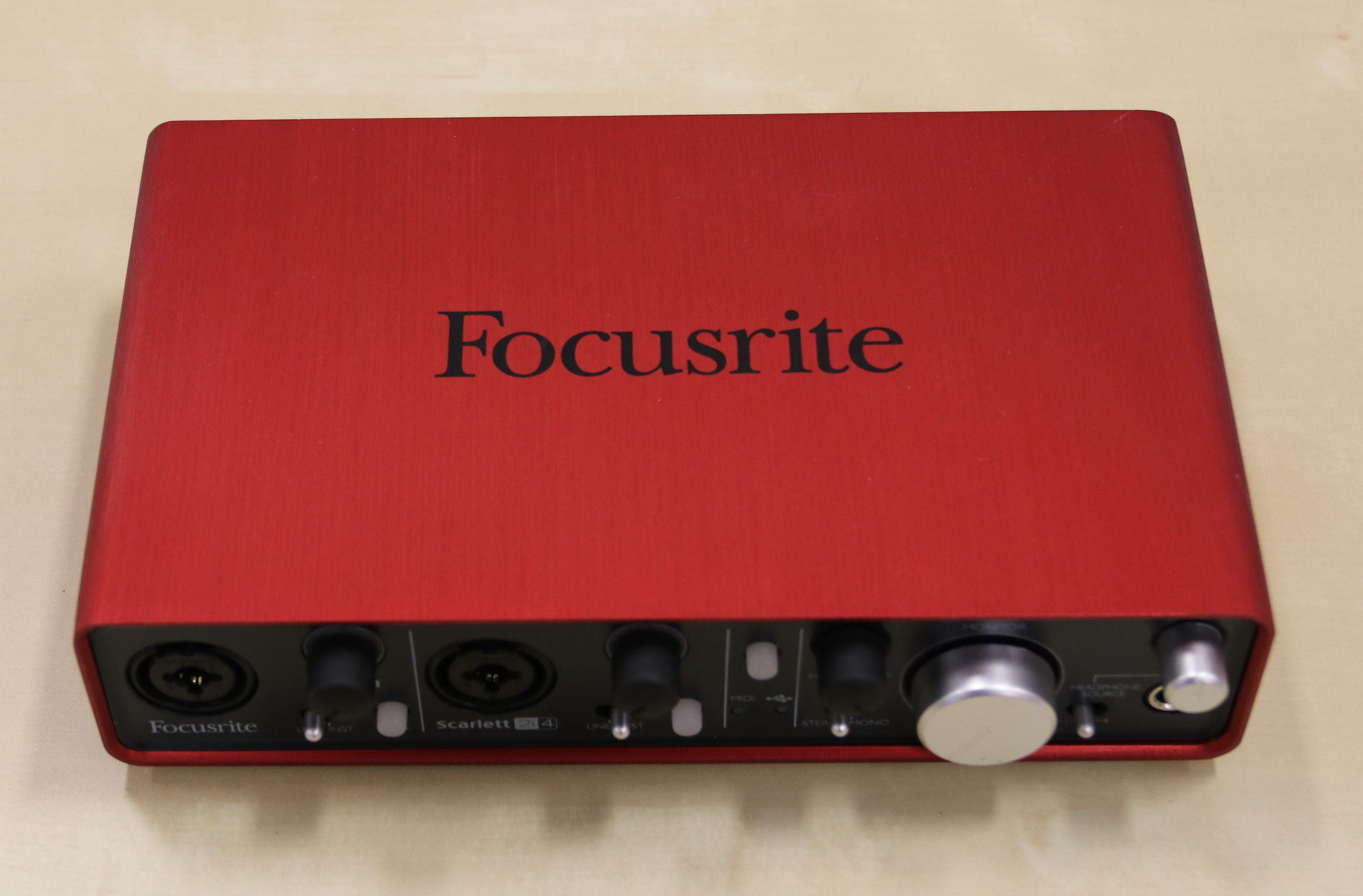 Focusrite Scarlett 2i4 USB Audio Interface (missing manual, software