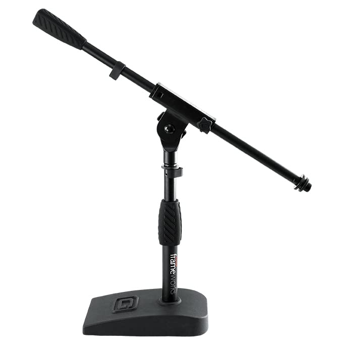Gator Bass Drum and Amp Mic Stand MIC-0821 w/ XLR Cable