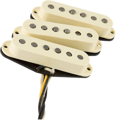 Fender Eric Johnson Signature Stratocaster Pickups w/ Instrument Cable