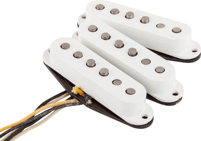 Fender Custom Shop Texas Special Stratocaster Pickups - White w/ Instrument Cable