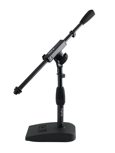 Gator Bass Drum and Amp Mic Stand MIC-0821 w/ XLR Cable