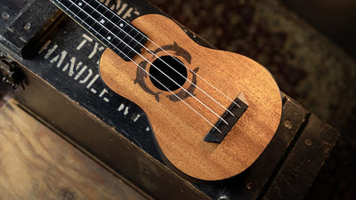 Oscar Schmidt OUN Soprano Ukulele - Dolphin w/ Hard Case