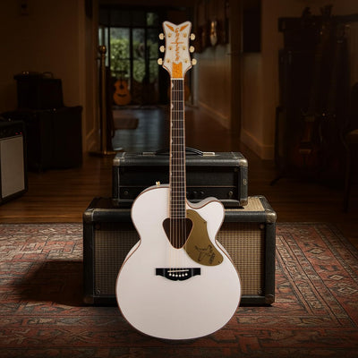 Gretsch G5022CWFE Rancher Falcon Jumbo Acoustic-Electric Guitar - White w/ Strap