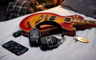 Boss Waza-Air Wireless Personal Guitar Amplification System w/ Picks