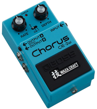 Boss CE-2W Waza Craft Chorus w/ Instrument Cables
