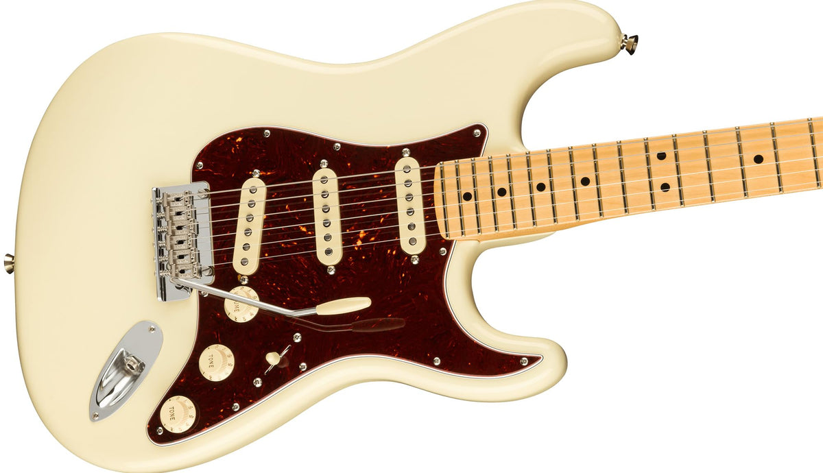 Fender American Professional II Stratocaster - Olympic White w/ Cleaning Kit