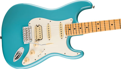 Fender Player II Stratocaster HSS - Aquatone Blue w/ Cleaning Kit