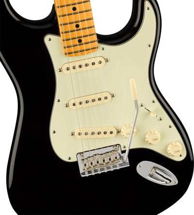 Fender American Professional II Stratocaster - Black w/ Cleaning Kit