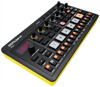 Roland AIRA Compact P-6 Creative Sampler w/ Audio Cable