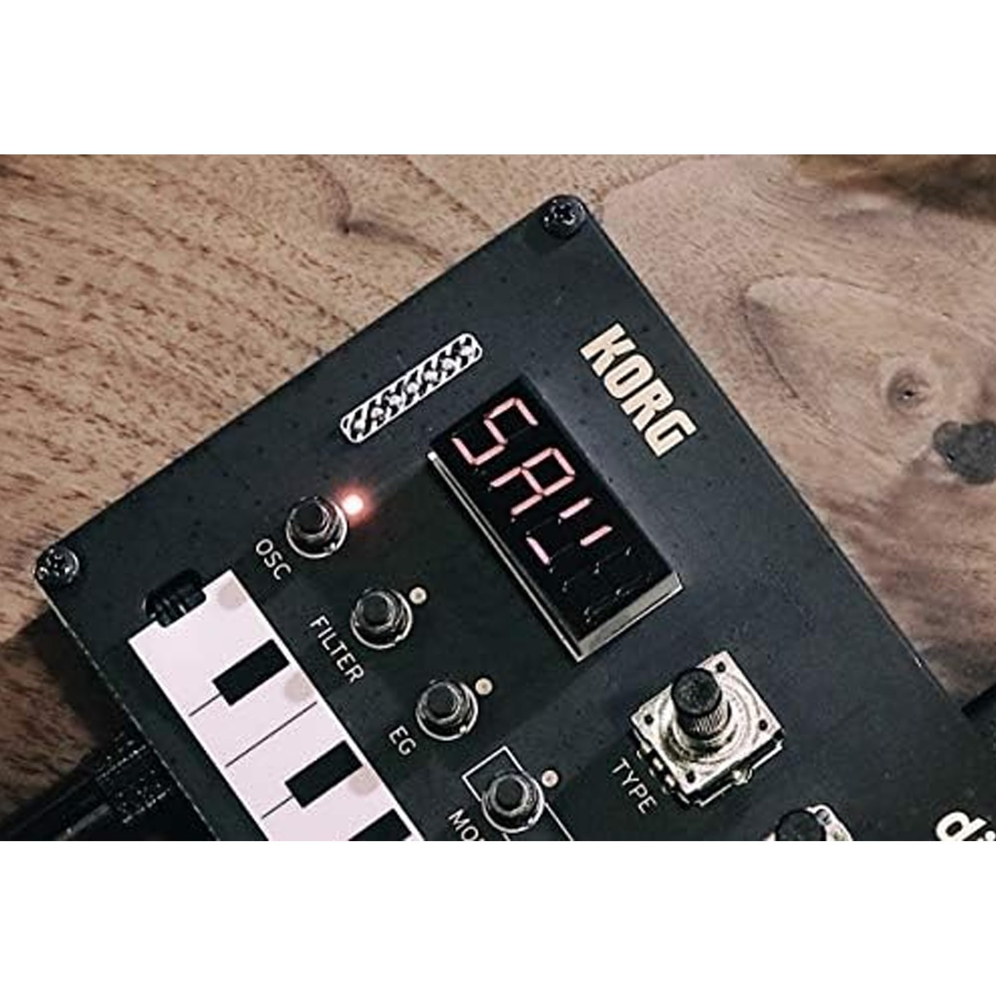 Korg Nu:tekt NTS-1 Programmable Synthesizer Kit w/ Cables