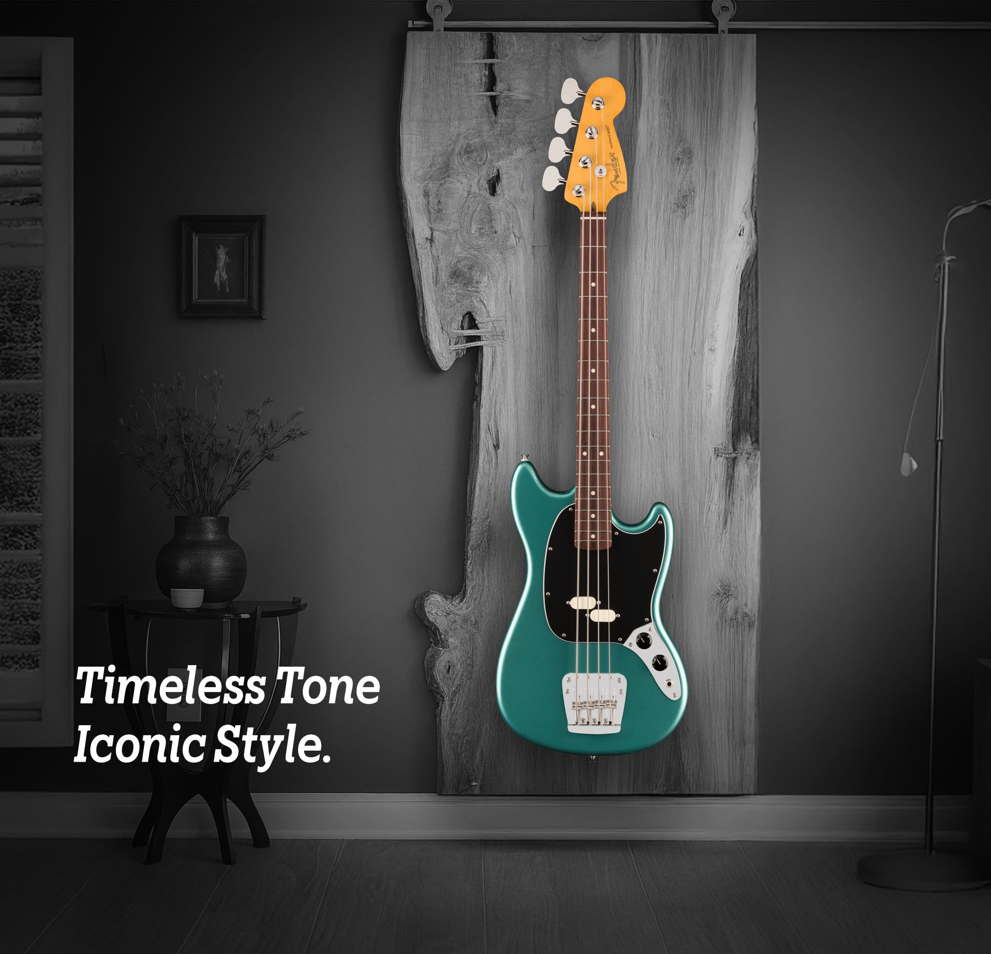 Fender American Professional Classic Mustang Bass - Faded Sherwood Green Metallic w/ Cleaning Kit