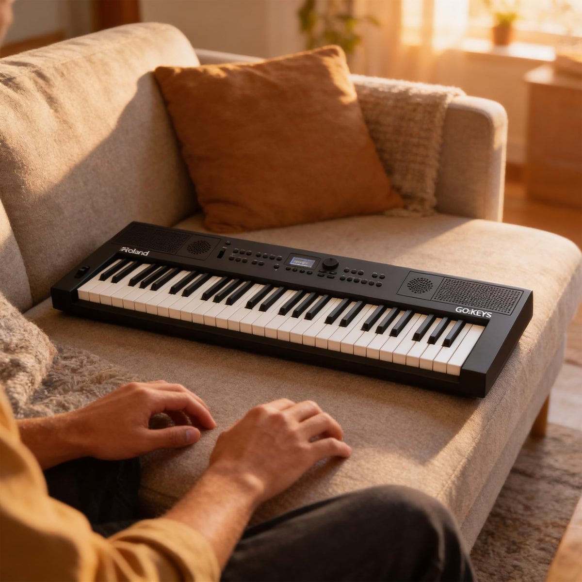 Roland GO:KEYS 5 Music Creation Keyboard - Graphite w/ Adjustable Bench