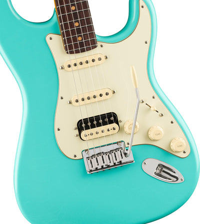 Fender American Ultra Luxe Vintage '60s Stratocaster HSS - Sea Foam Green w/ Guitar Cleaning Kit