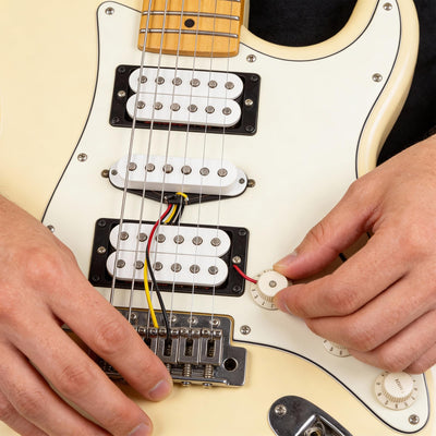 Fender Tex-Mex Stratocaster Pickups w/ Instrument Cable