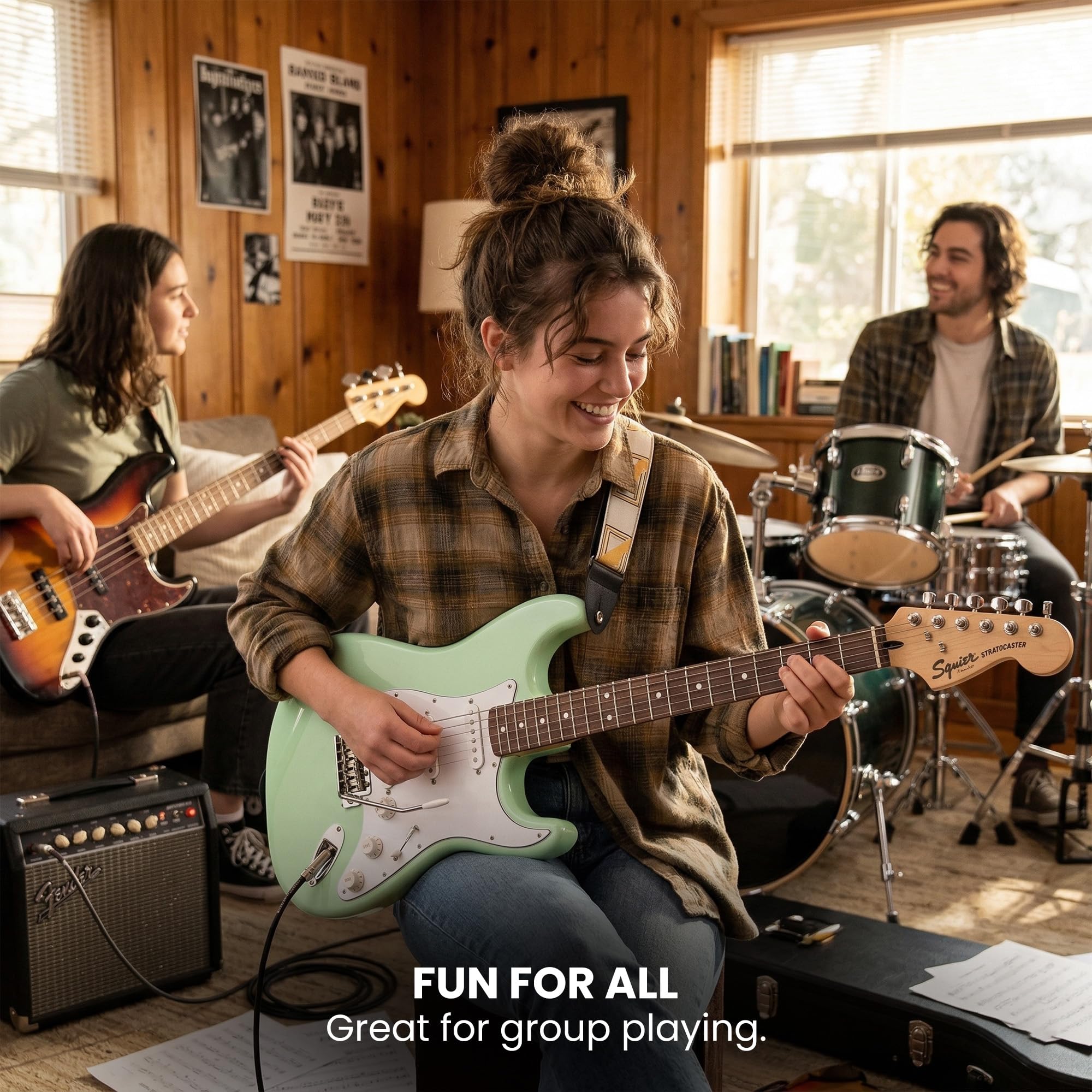 Fender Squier Sonic Stratocaster - Surf Green w/ Frontman 10G Amplifier