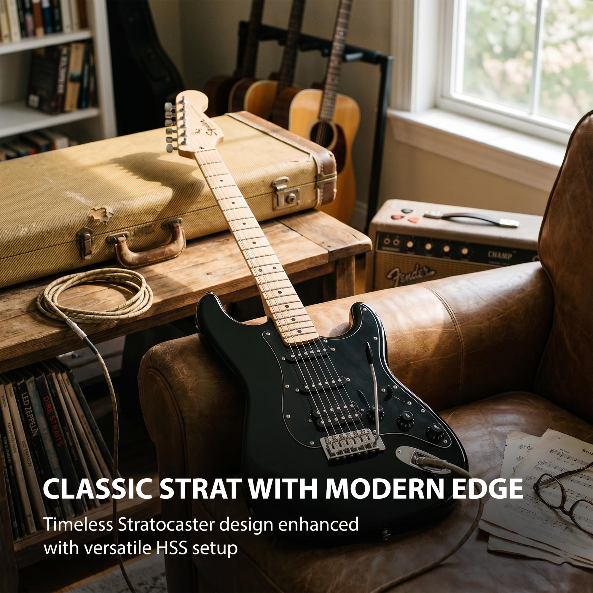 Fender Squier Sonic Stratocaster HSS - Black w/ Mustang Micro Headphone Amplifier