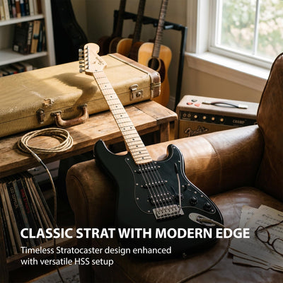 Fender Squier Sonic Stratocaster HSS - Black w/ Mustang Micro Headphone Amplifier