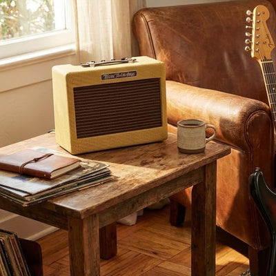 Fender Mini '57 Twin-Amp Electric Guitar Amplifier - Tweed w/ Instrument Cable