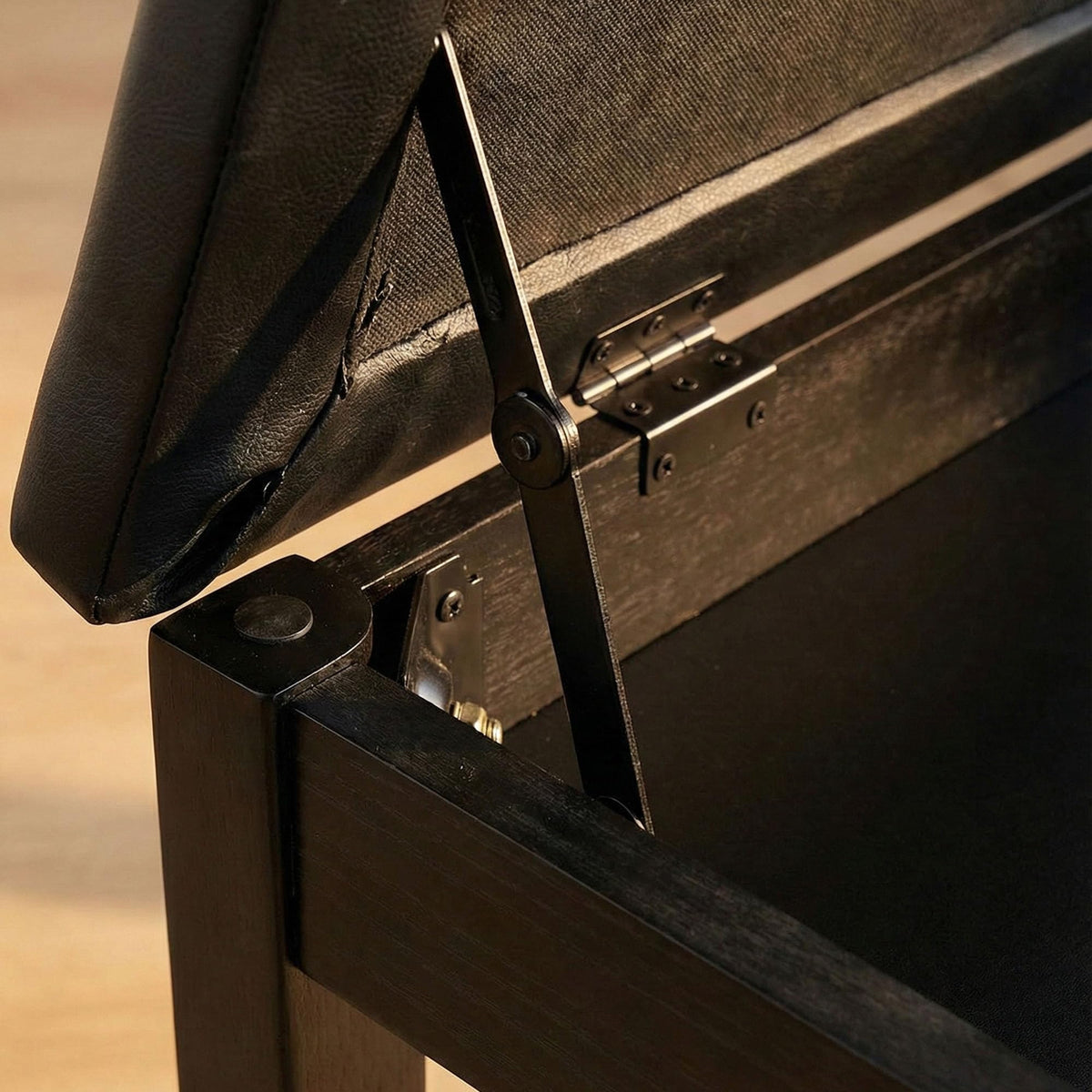 Roland PB1-BK Piano Bench with Storage Compartment w/ Sustain Pedal