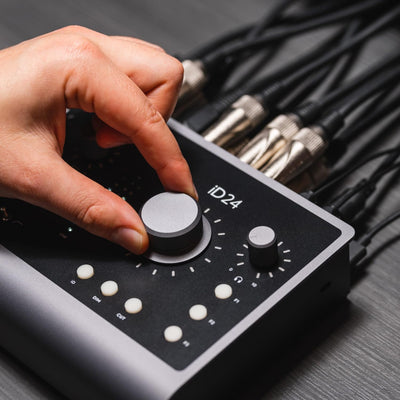 Audient iD24 10-In 14-Out Audio Interface