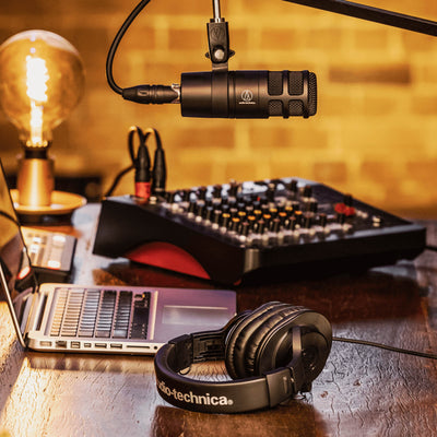 Audio-Technica AT2040 Hypercardioid Dynamic Microphone w/ Pop Filter
