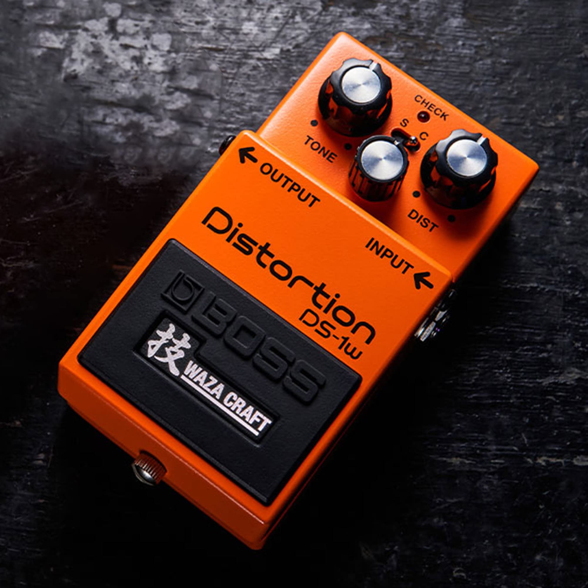 Boss DS-1W Waza Craft Distortion w/ Power Supply