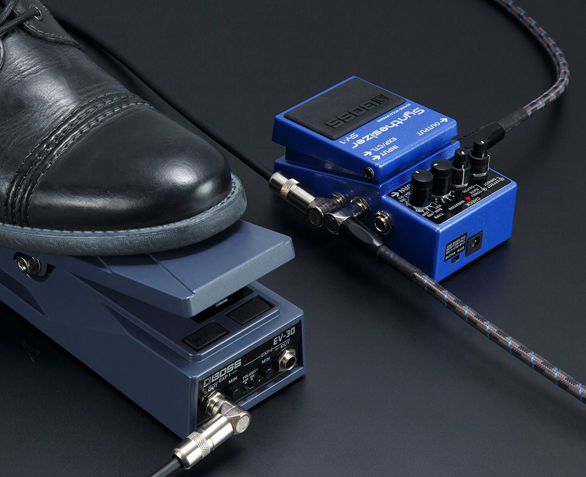 Boss SY-1 Guitar Synthesizer