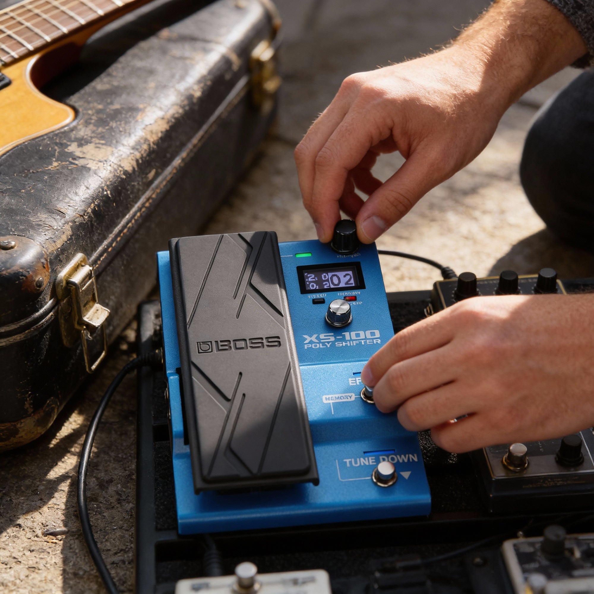 Boss XS-100 Poly Shifter w/ Power Supply