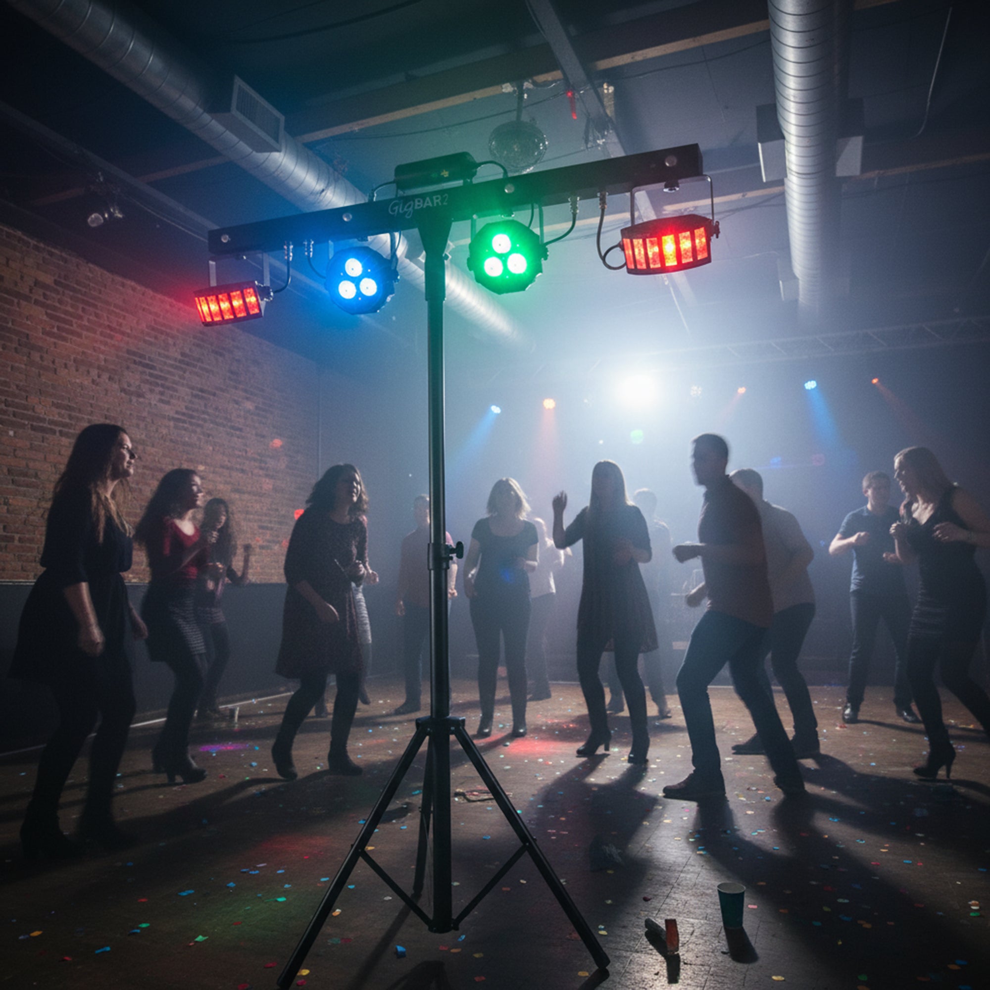 Chauvet GigBAR 2 4-in-1 Multi-Effect Lighting System w/ DMX Cables