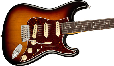Fender American Professional II Stratocaster - 3-Color Sunburst w/ Cleaning Kit