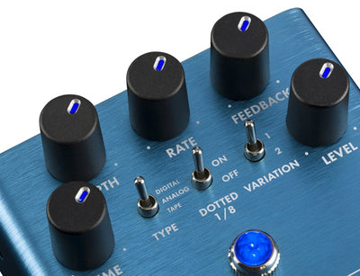 Fender Mirror Image Delay Pedal w/ Power Supply