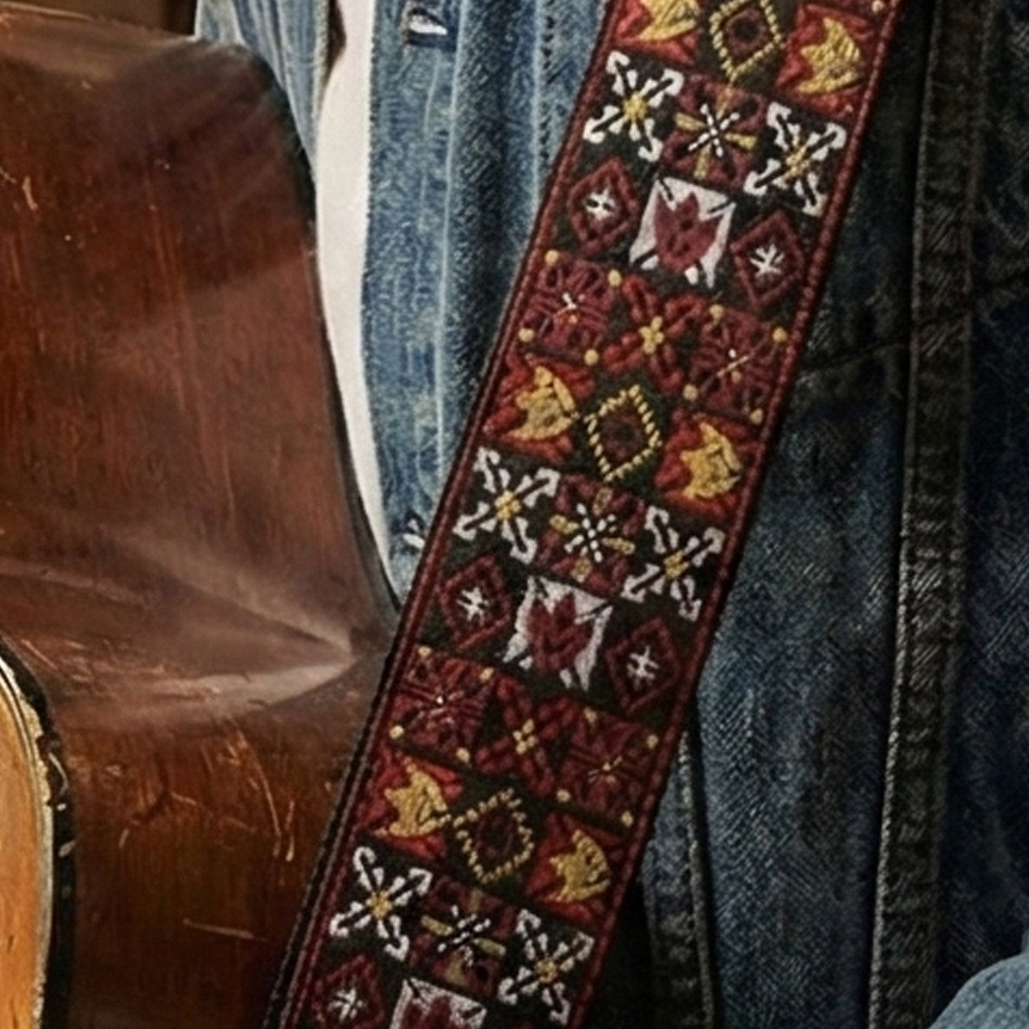 Fender Festival Hootenanny Woven Strap - Red w/ Strap Blocks