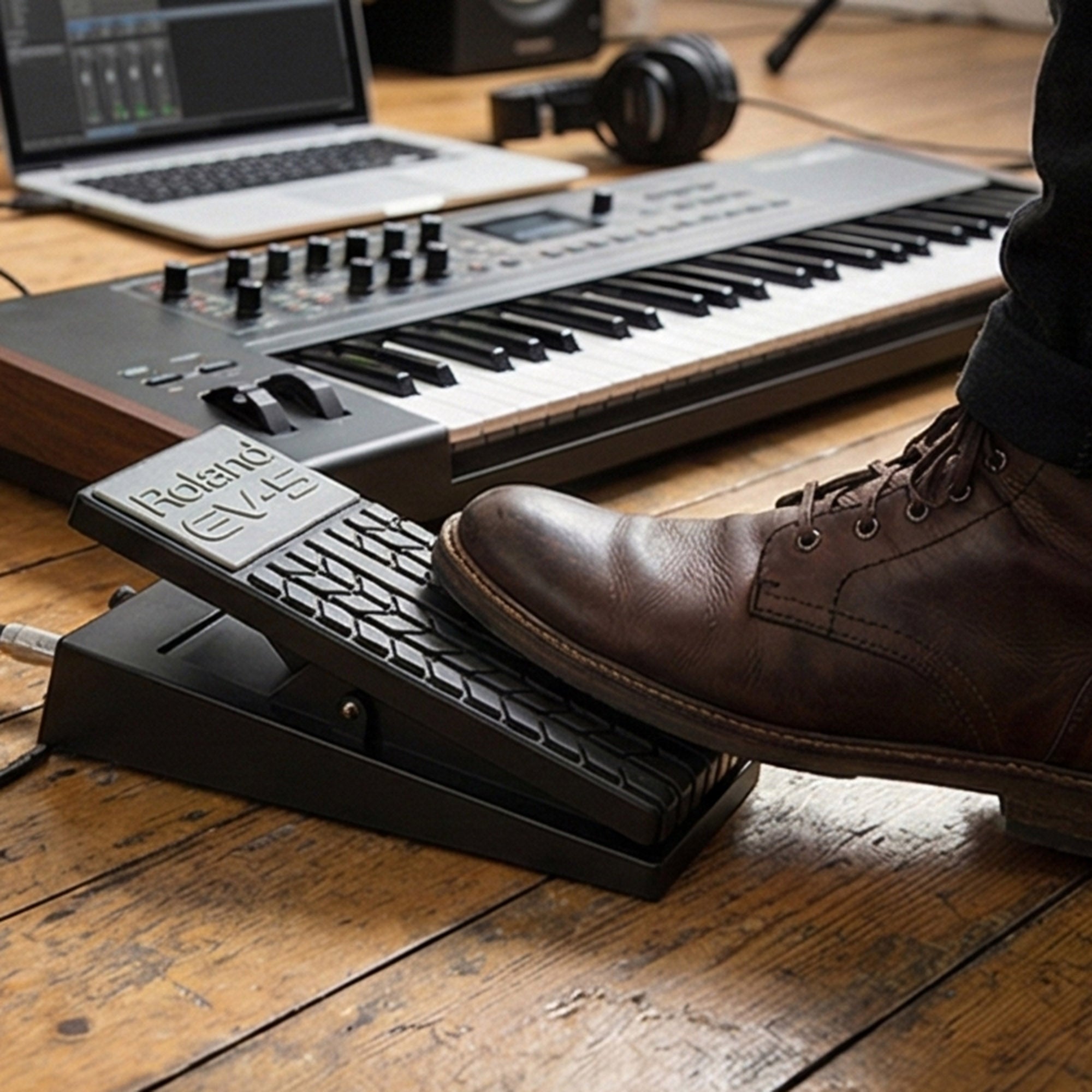 Roland EV-5 Expression Pedal w/ TRS Cable
