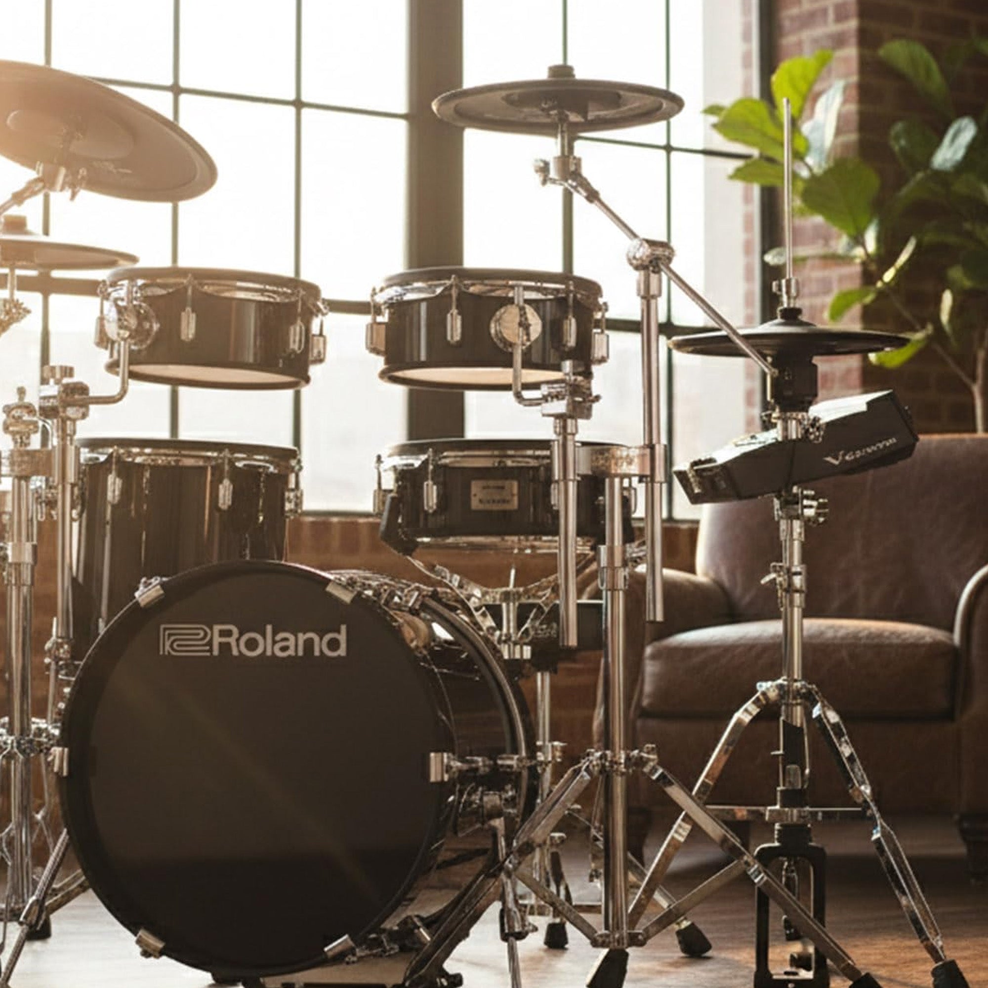 Roland VAD316 V-Drums Acoustic Design Electronic Drum Kit w/ Drumstick Bag