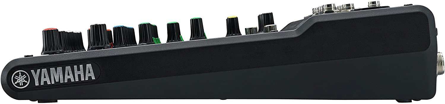 Yamaha MG10 Mixer w/ XLR Cables