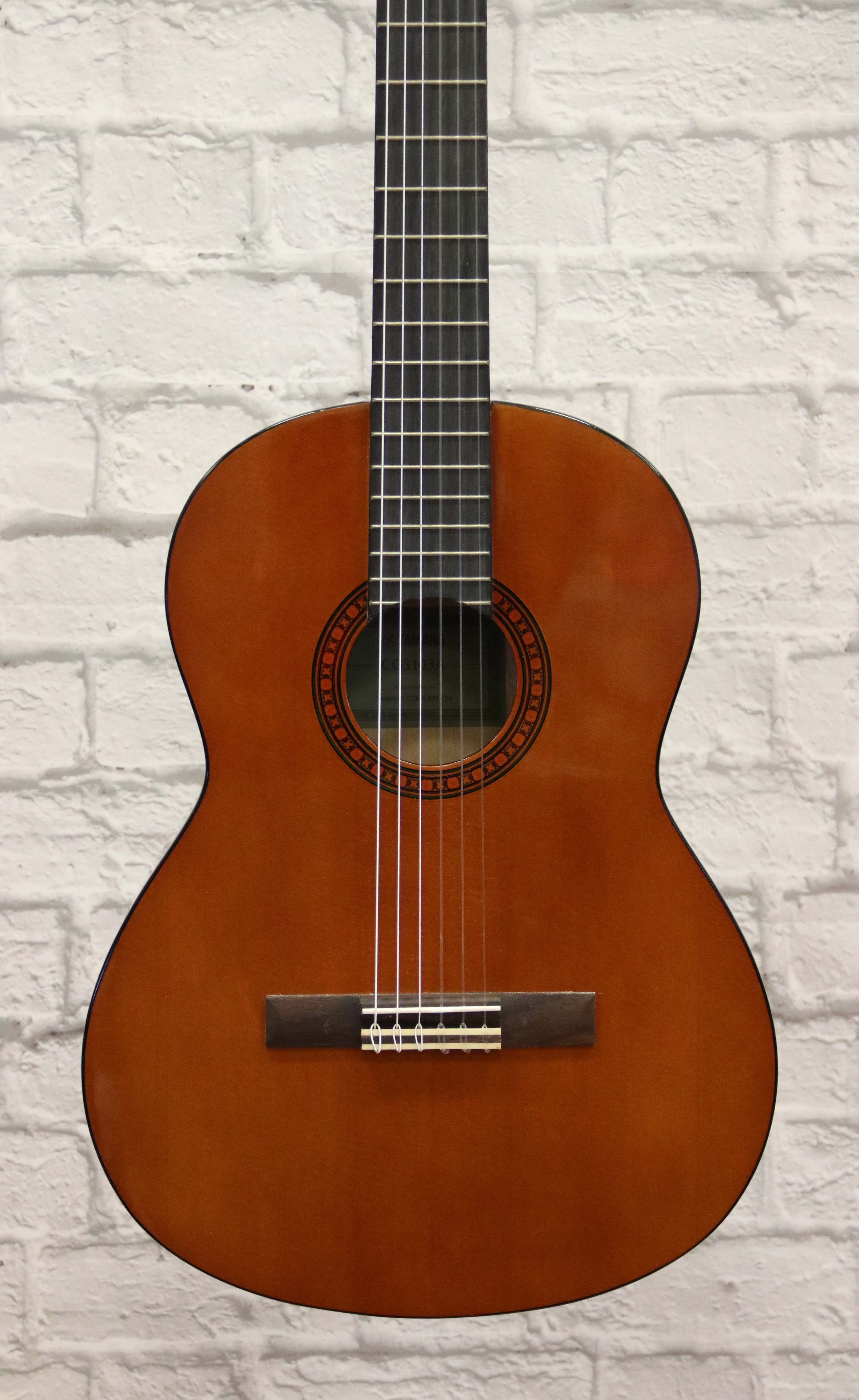 Yamaha CGS103A 3/4Size Classical Guitar (smudges and scratches throughout body) 86792958613 eBay